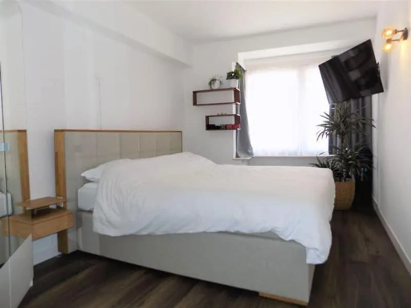 Gezellig Vakantieappartement In Mariakerke-Oostende